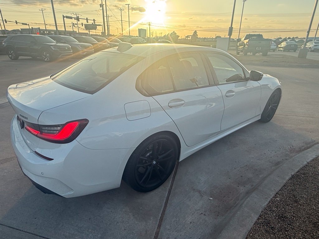 Used 2021 Alpine White BMW 330i image 5