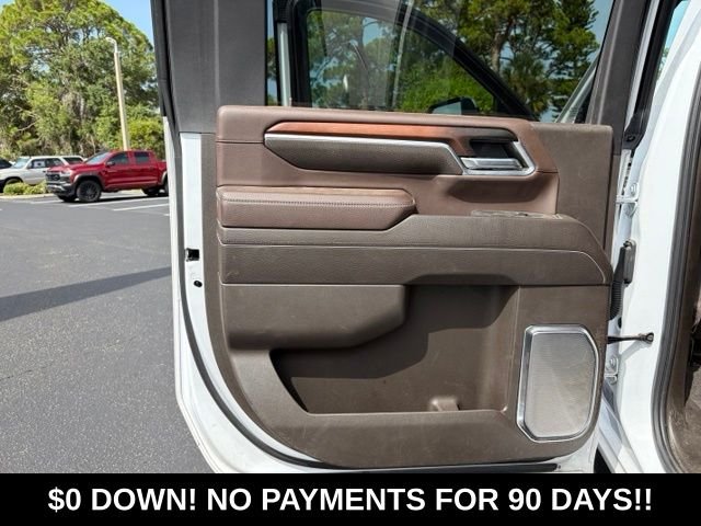 Used 2024 White GMC Denali image 7