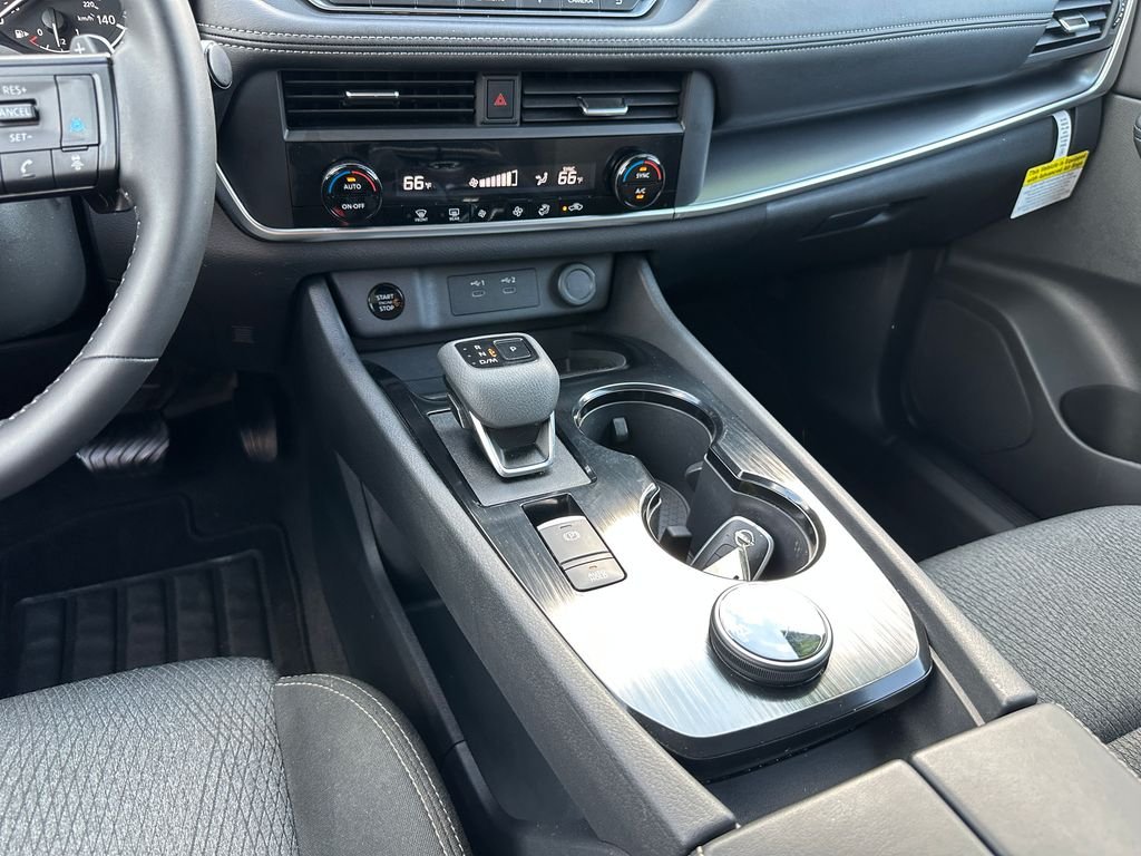 Used 2025 Gray Nissan SV image 20