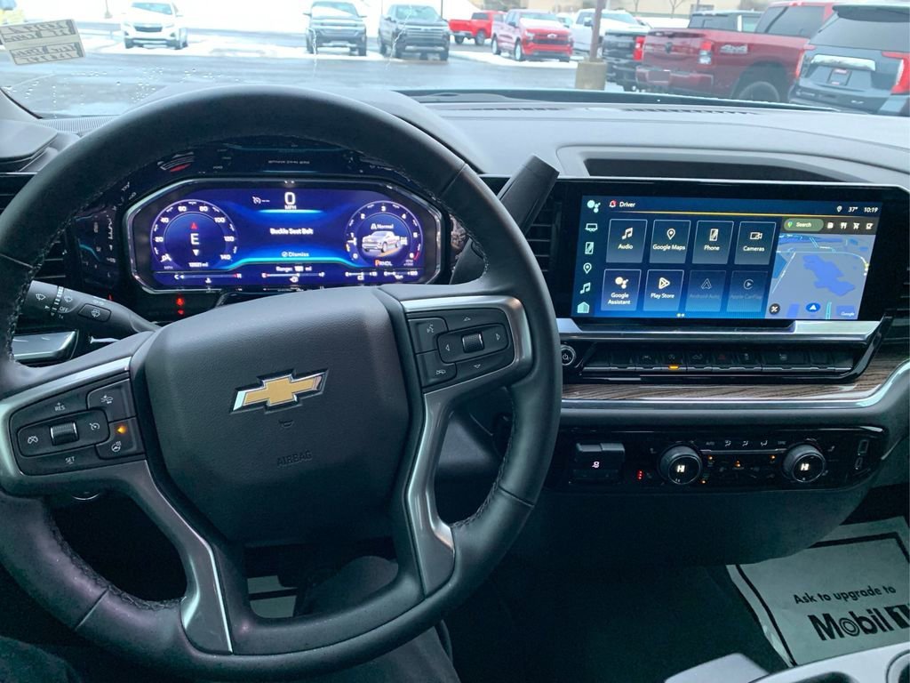 2025 Chevrolet Silverado 1500 LT - Photo 22