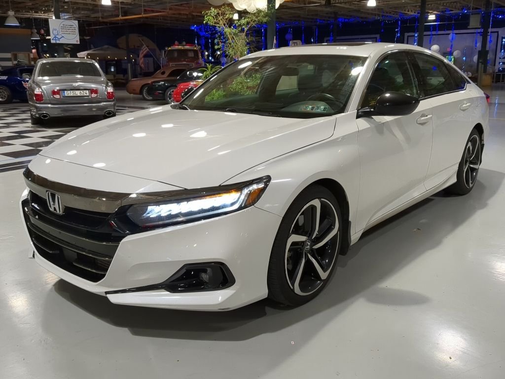 2022 Honda Accord 2.0T Sport Auto's photo