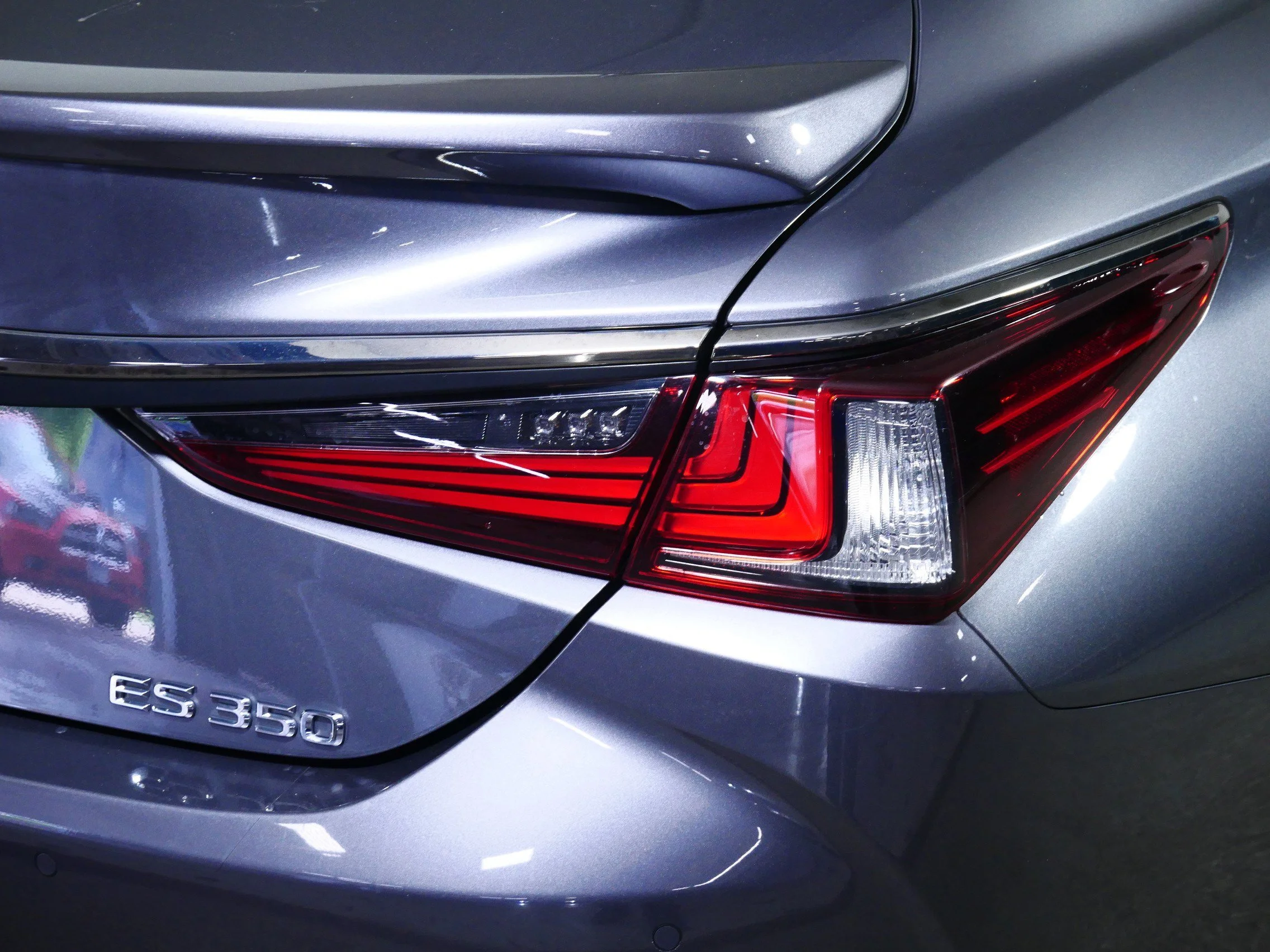 Used 2020 Nebula Gray Pearl Lexus ES 350 F SPORT image 17