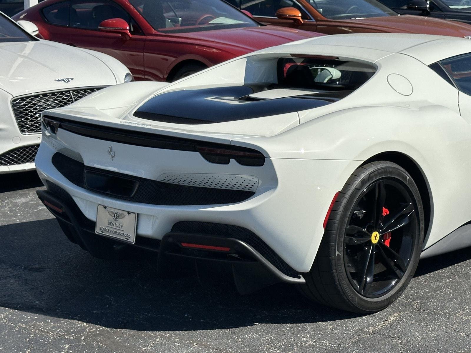 Used 2025 Bianco Cervino Ferrari  image 54