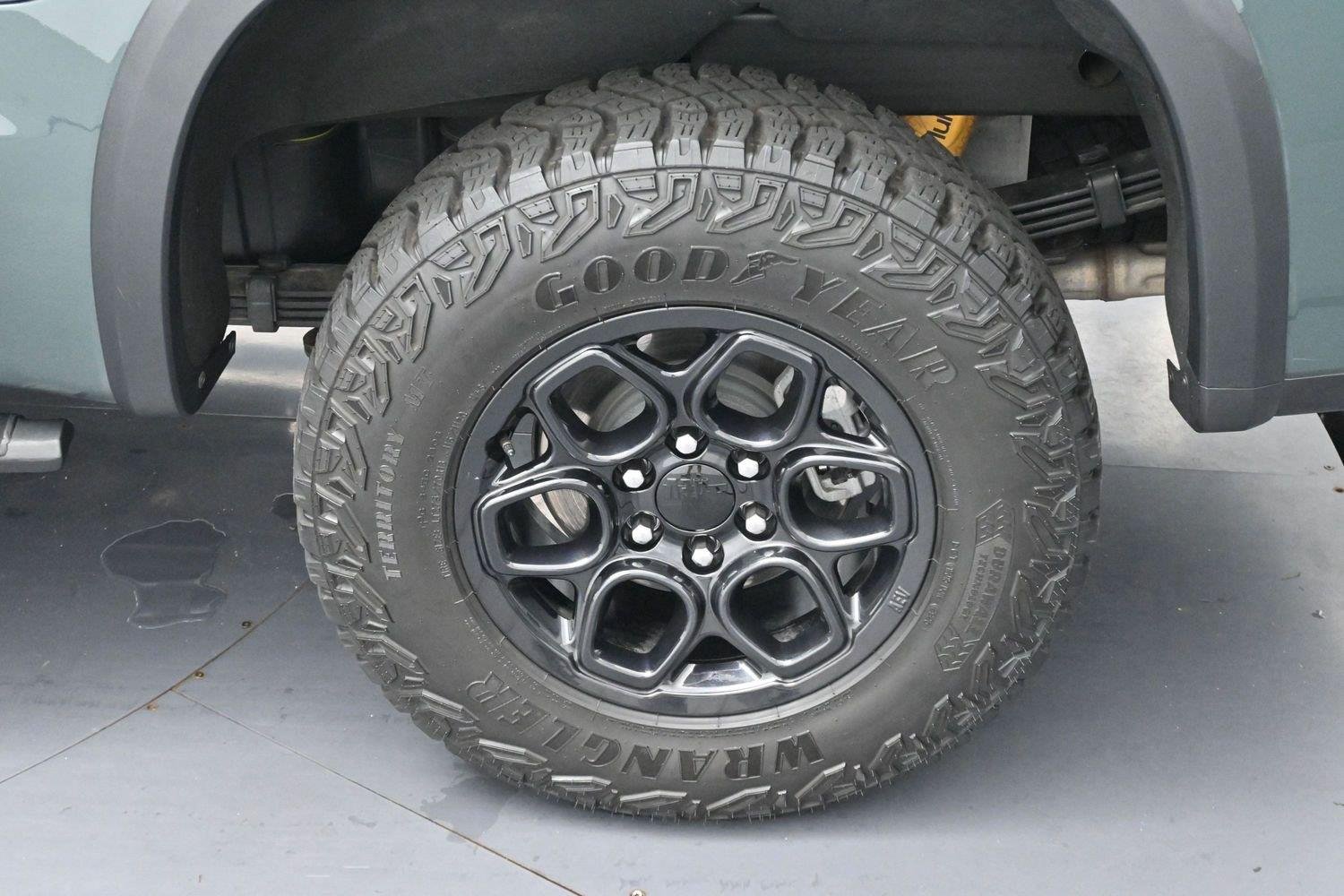 Used 2026 Cypress Gray Chevrolet ZR2 image 32