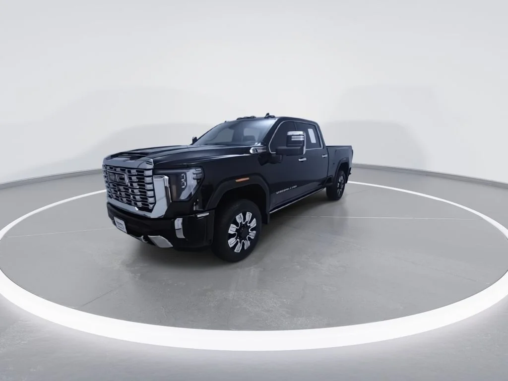 Used 2025 Black GMC Denali image 4