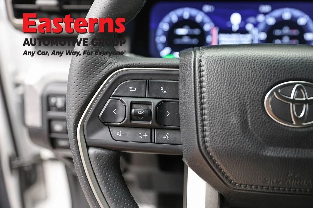 Used 2025 White Toyota Trailhunter image 15