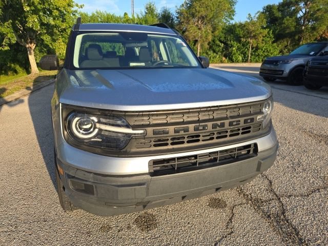 Used 2021 Silver Metallic Ford Base image 8