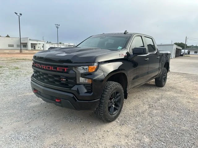 Used 2024 Black Chevrolet Custom Trail Boss image 5