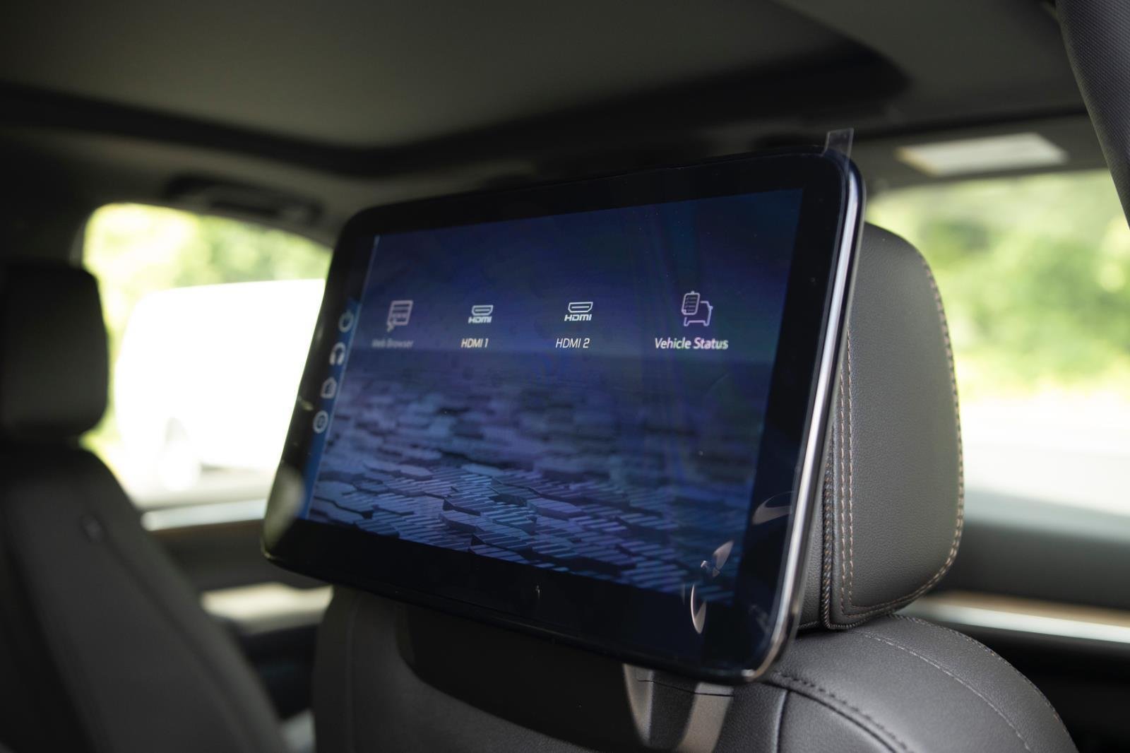 2026 Chevrolet Suburban High Country - Photo 22