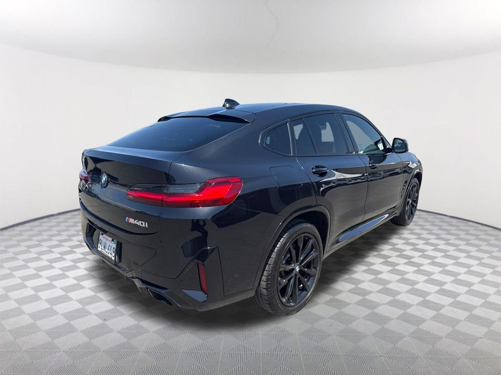 Used 2024 Black BMW M40i image 4