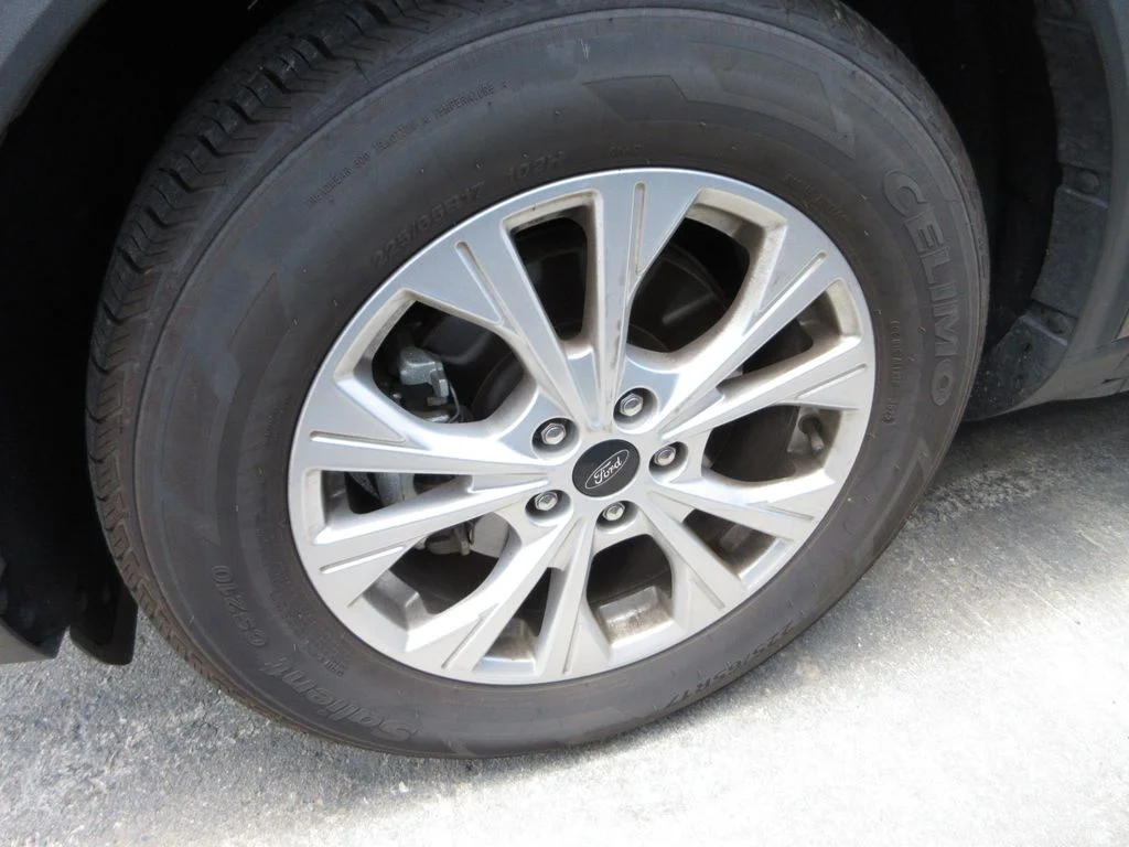 Certified Used 2024 Black Metallic Ford Active image 5