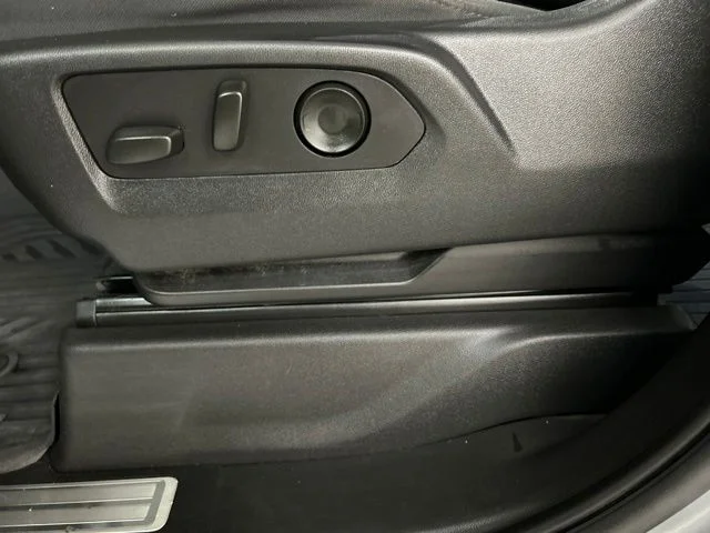 Used 2023 Gray Chevrolet RST image 6
