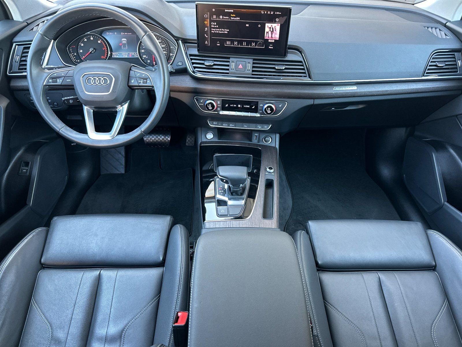 Used 2024  Audi 45 S line Premium image 14
