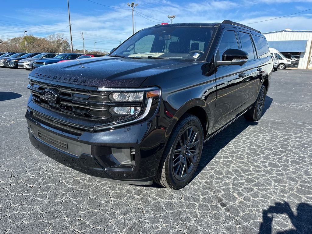 New 2025 Black Ford Platinum image 7