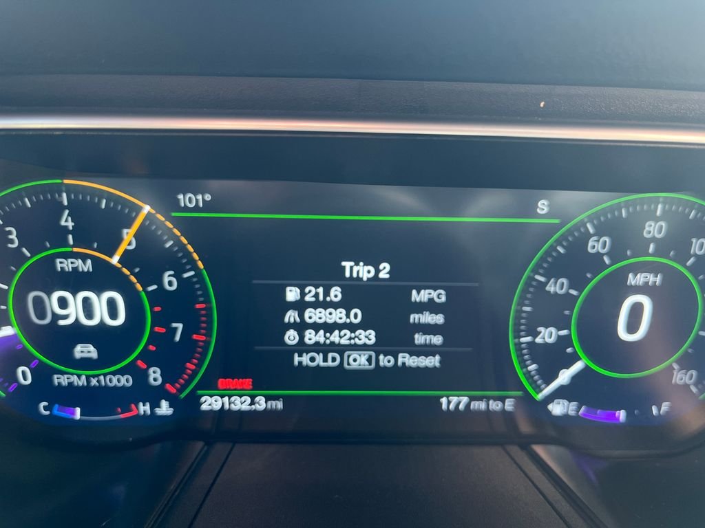 Used 2022 Green Ford  image 16