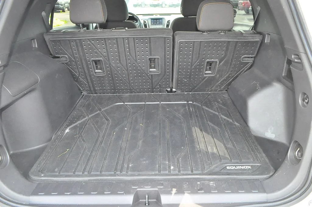 Used 2024 White Chevrolet LT image 20