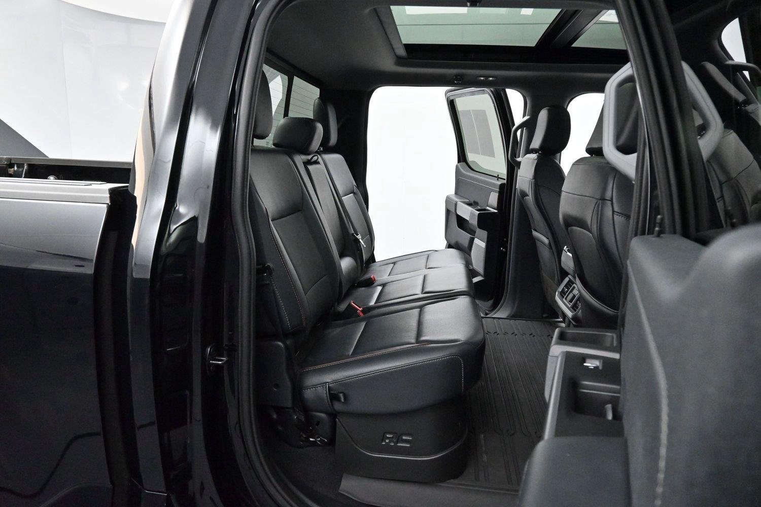 Used 2023 Agate Black Metallic Ford XL image 37