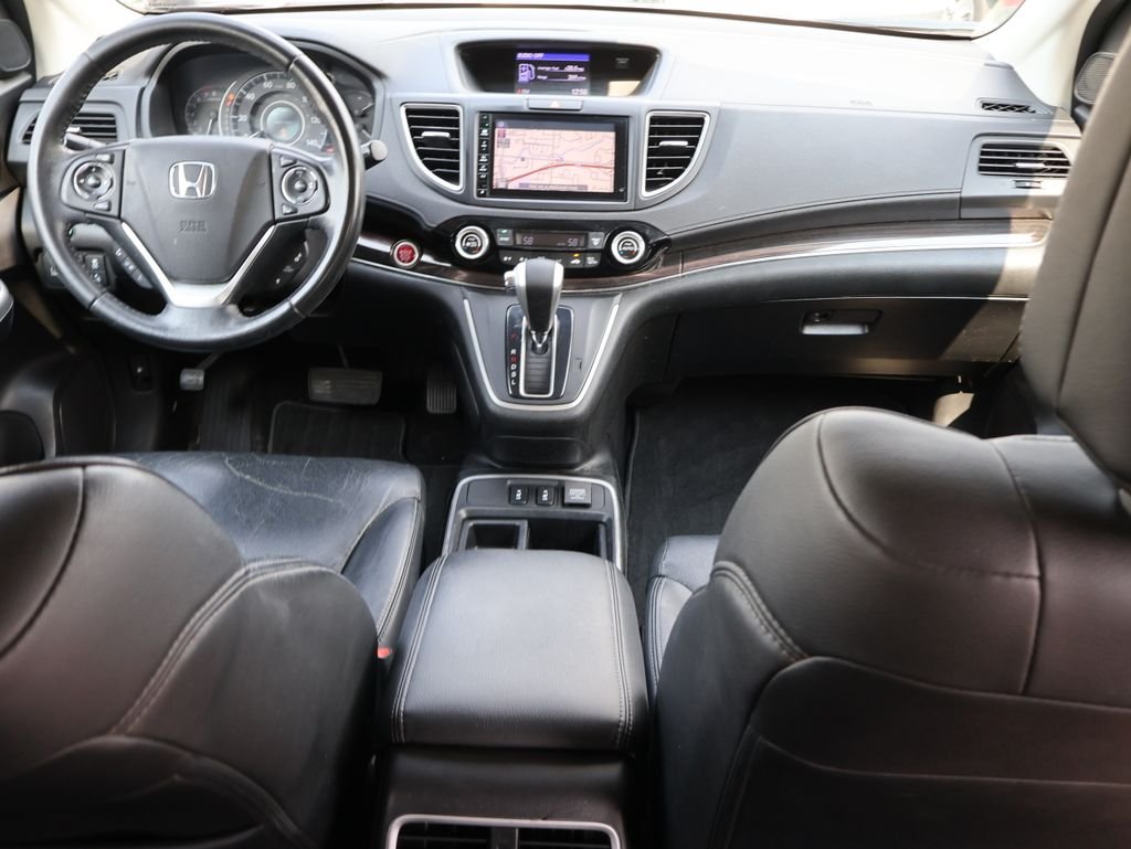 Used 2016  Honda Touring image 13