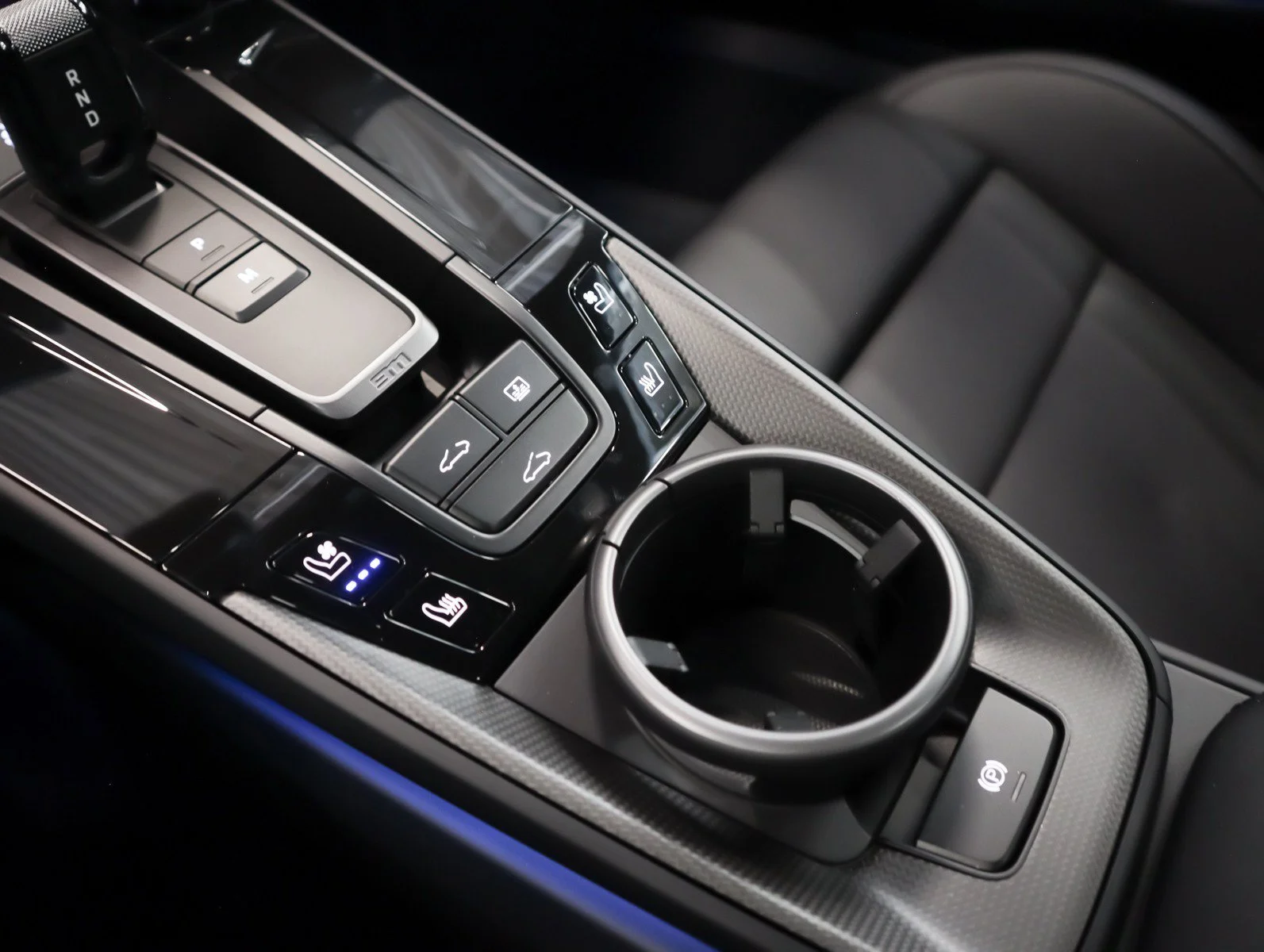 New 2026 Jet Black Metallic Porsche Carrera 4S Coupe image 17