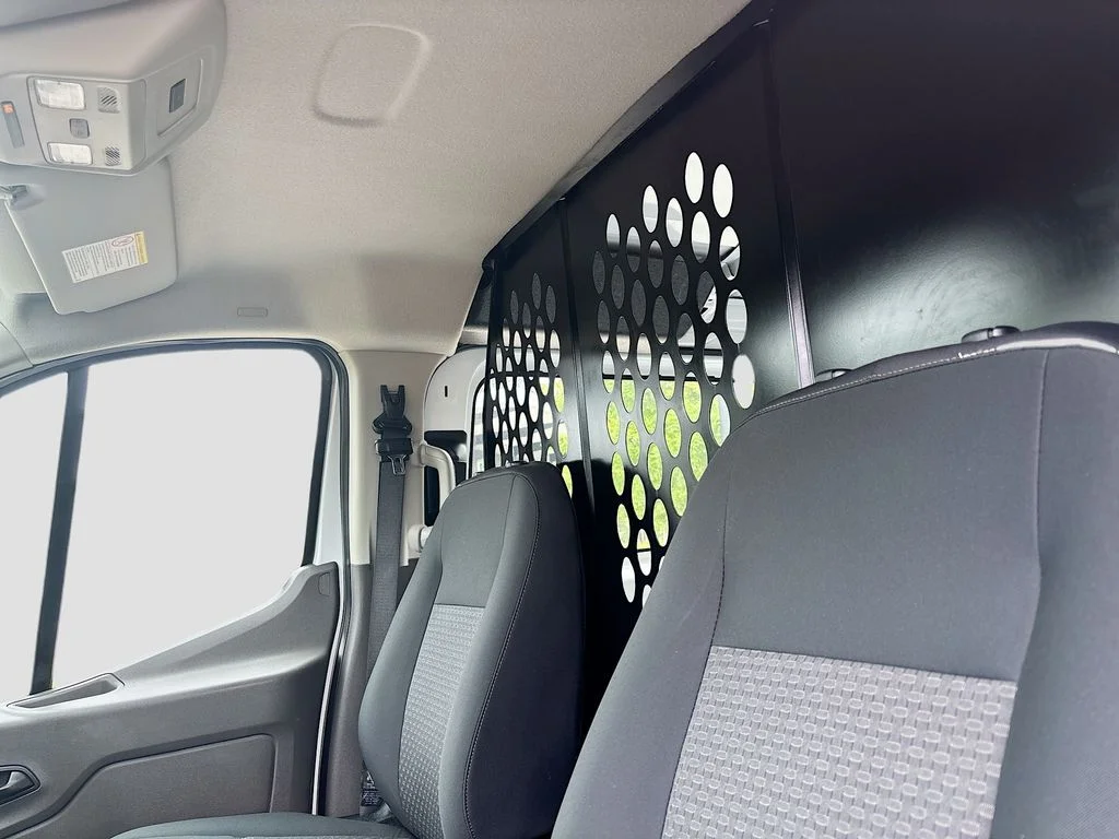 Used 2025 Oxford White Ford Base image 38