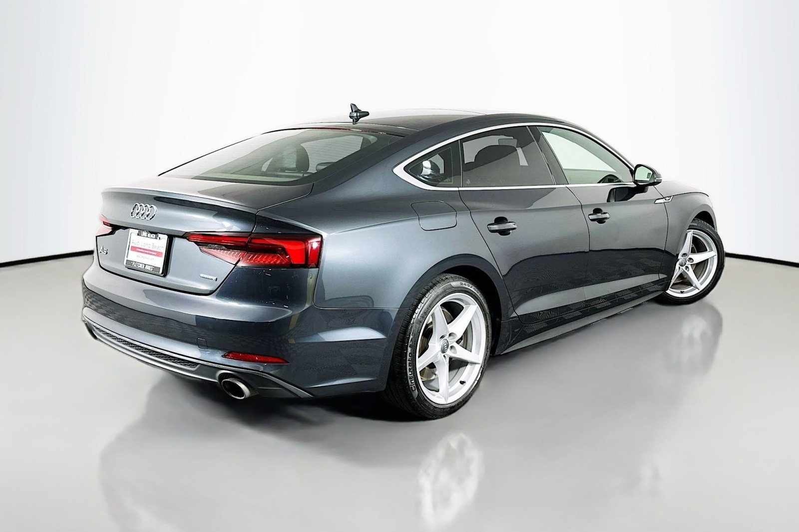 Used 2019 Manhattan Gray Metallic Audi Premium image 14
