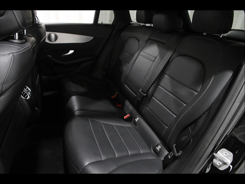Used 2019 Black Mercedes-Benz GLC 300 4MATIC® image 18