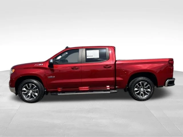 Used 2024 Red Chevrolet LT image 5