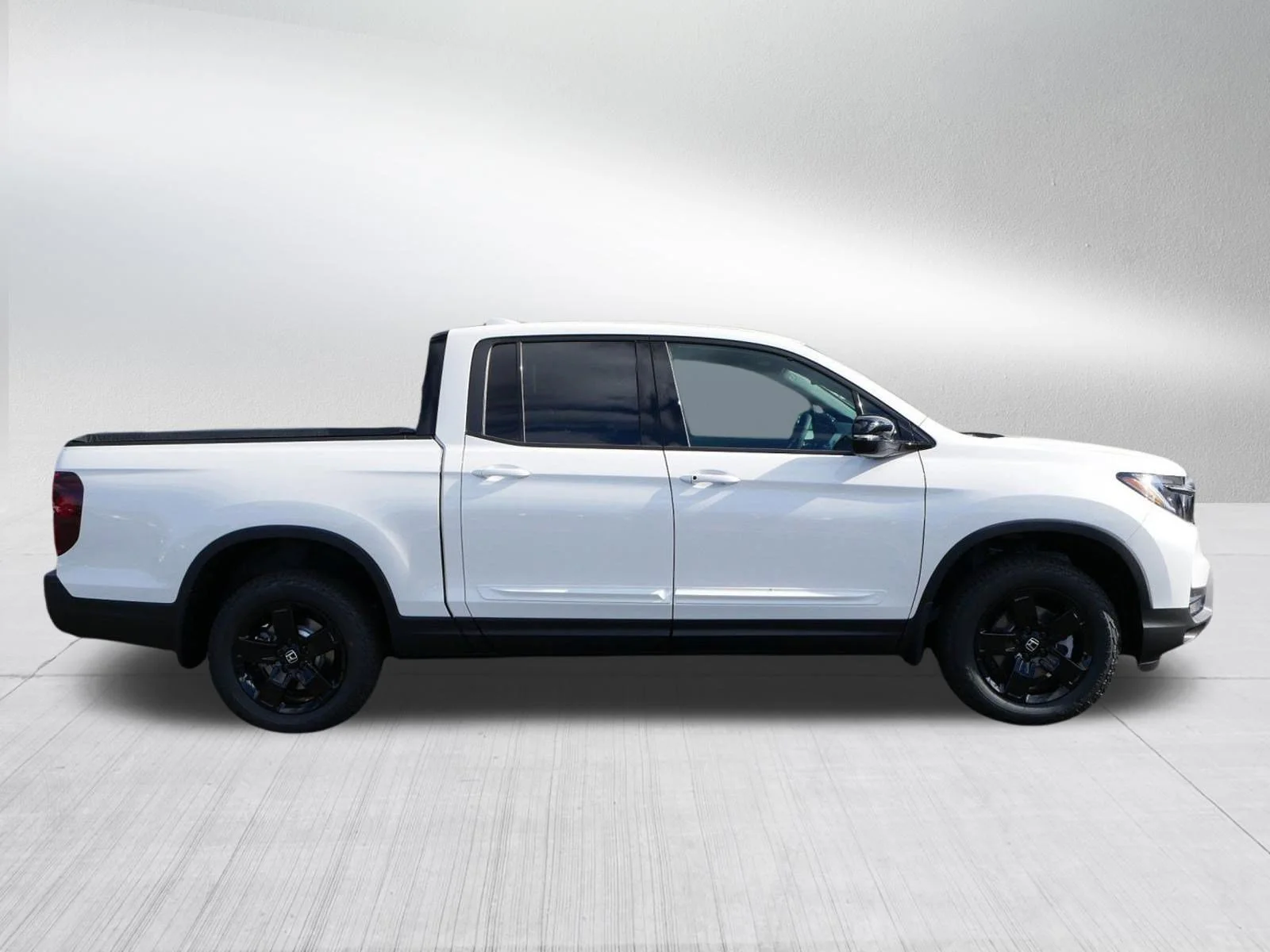 New 2026 Platinum White Pearl Honda Black Edition image 8