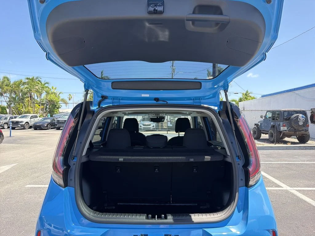 Used 2024 Blue Kia EX image 33