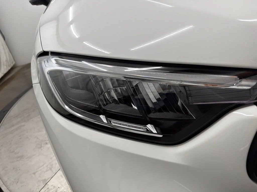 New 2026 White Mercedes-Benz GLC 300 image 10