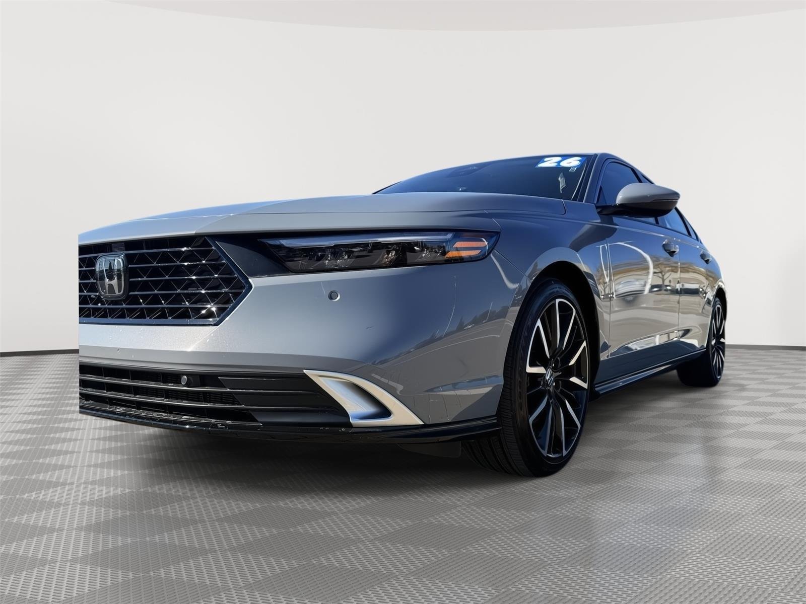 New 2026 Urban Gray Pearl Honda Touring image 4