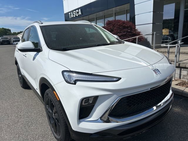 2026 Buick Encore GX Sport Touring AWD's photo