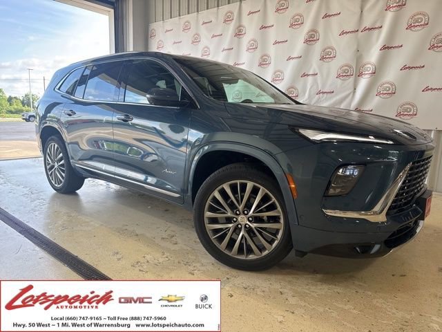 2026 Buick Enclave Avenir AWD's photo