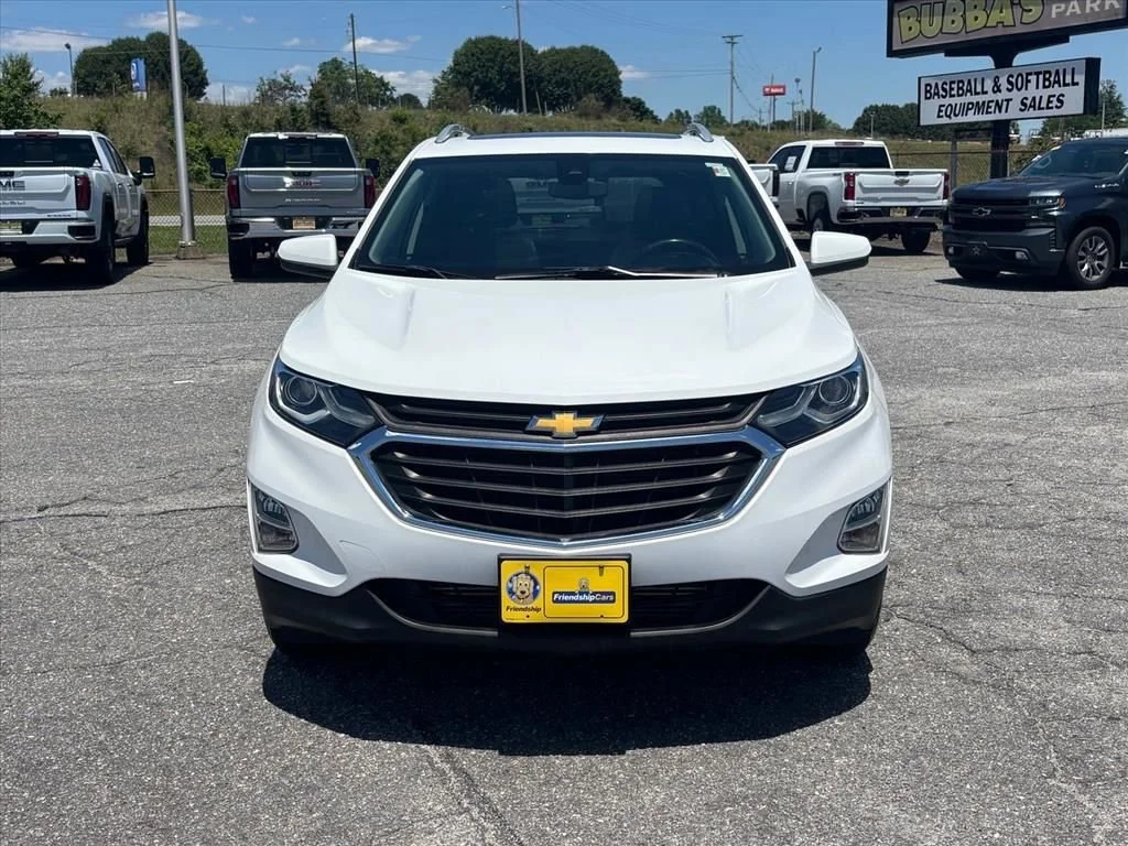 Used 2020 SUMMIT WHITE Chevrolet LT image 22