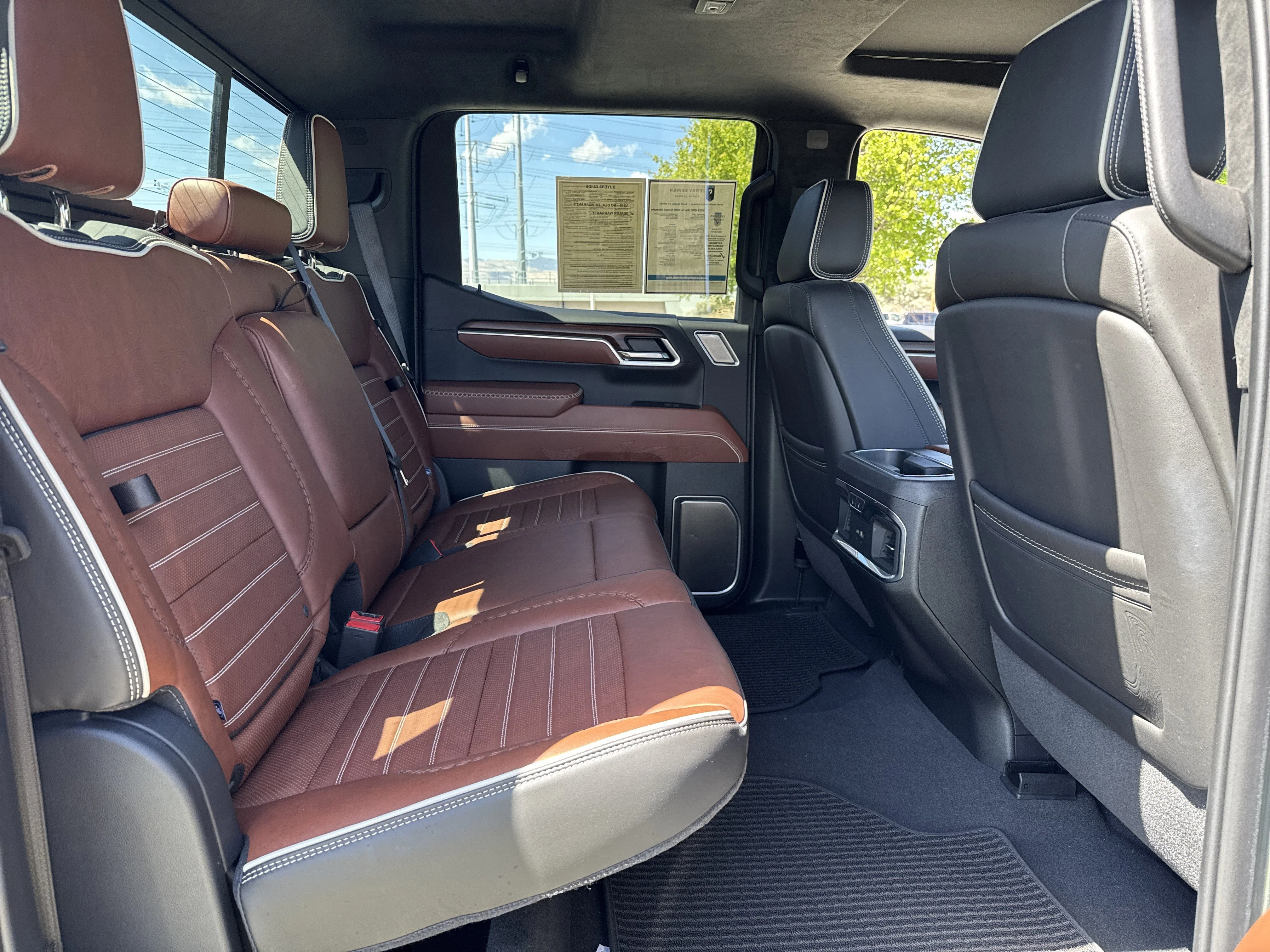 Used 2025 Sterling Metallic GMC Denali Ultimate image 25
