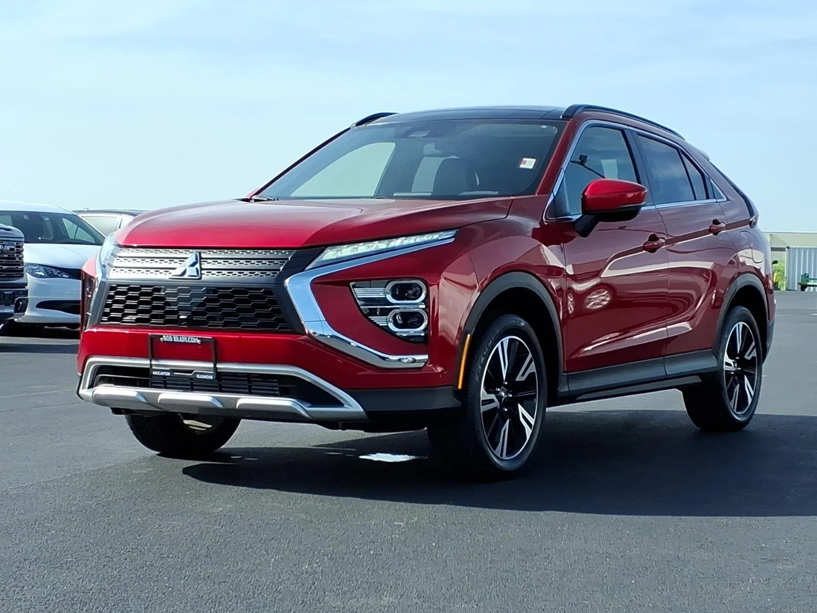 Used 2024 Red Diamond Mitsubishi SE image 17