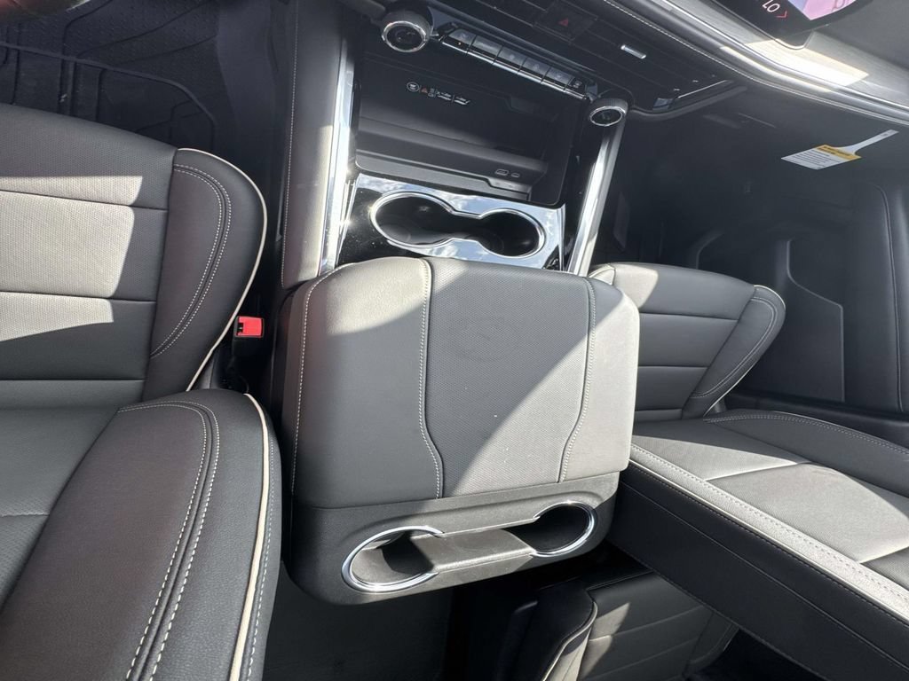 2026 Chevrolet Tahoe Premier - Photo 26