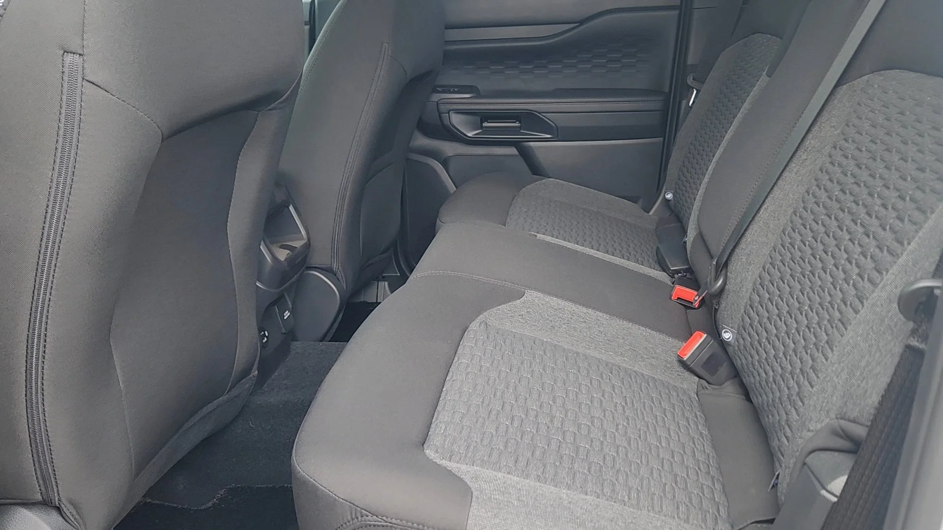 New 2026 Avalanche Ford XLT image 36