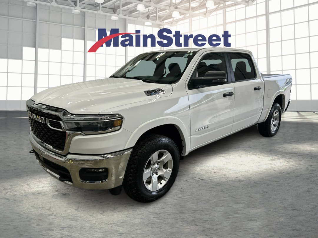 2025 RAM 1500 Big Horn/Lone Star 4x4 Crew Cab 5'7's photo