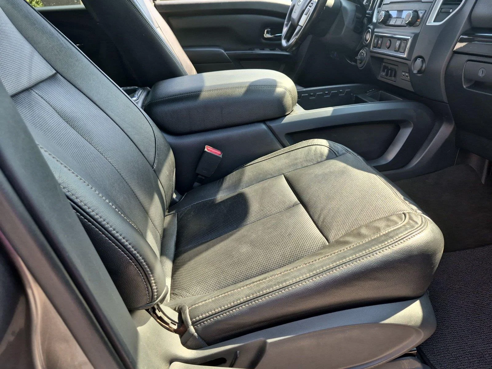 Used 2019 Gun Metallic Nissan SV image 37