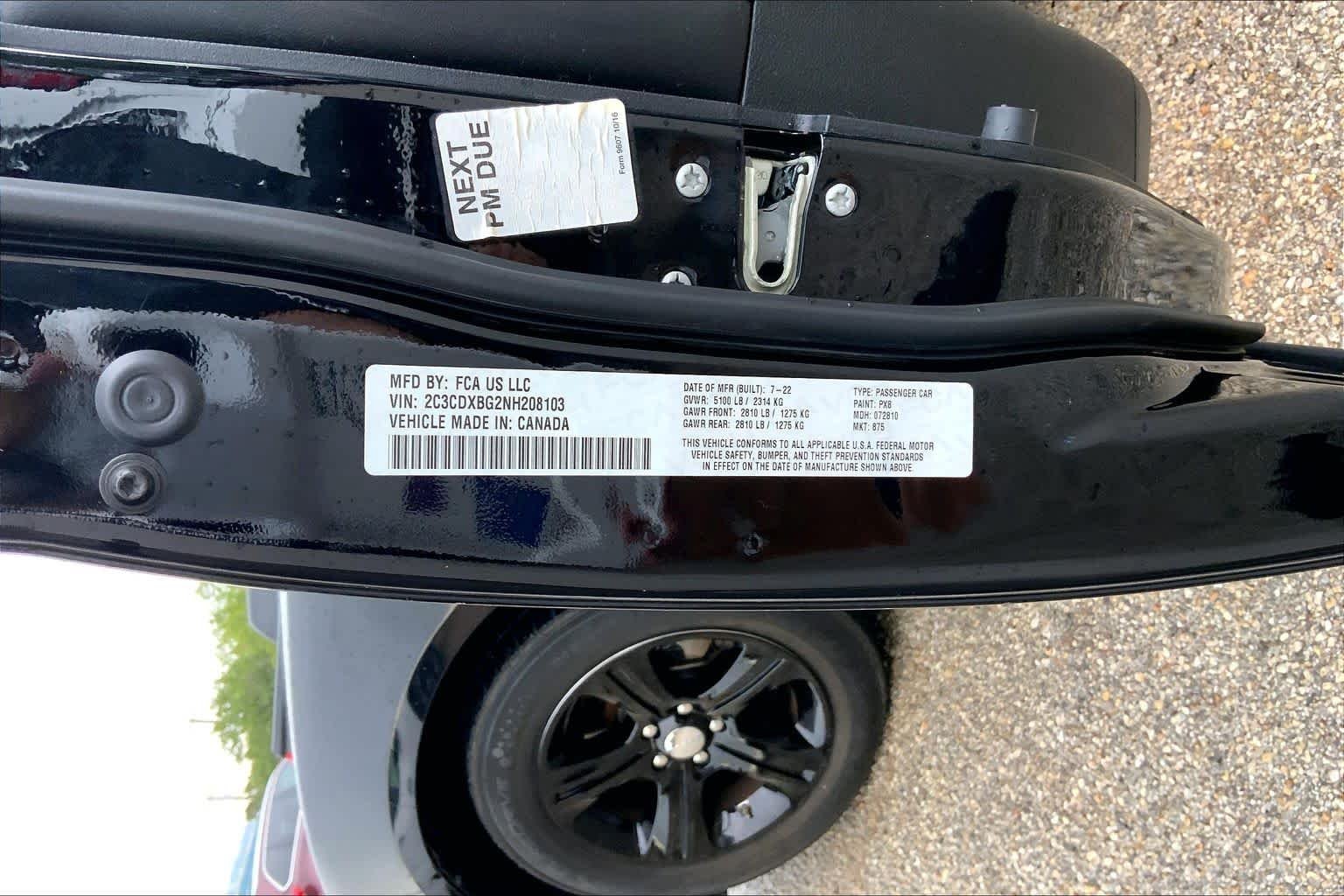 Used 2022 Pitch Black Clearcoat Dodge SXT image 33