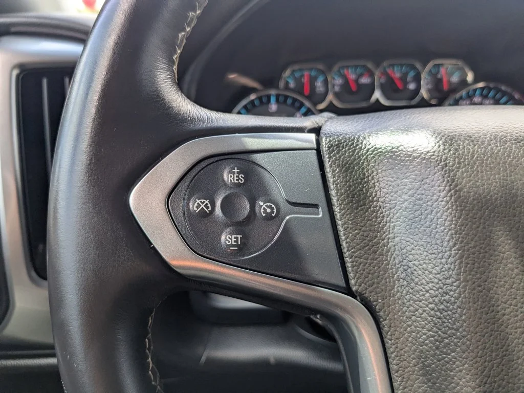 Used 2015 Black Chevrolet LT image 20
