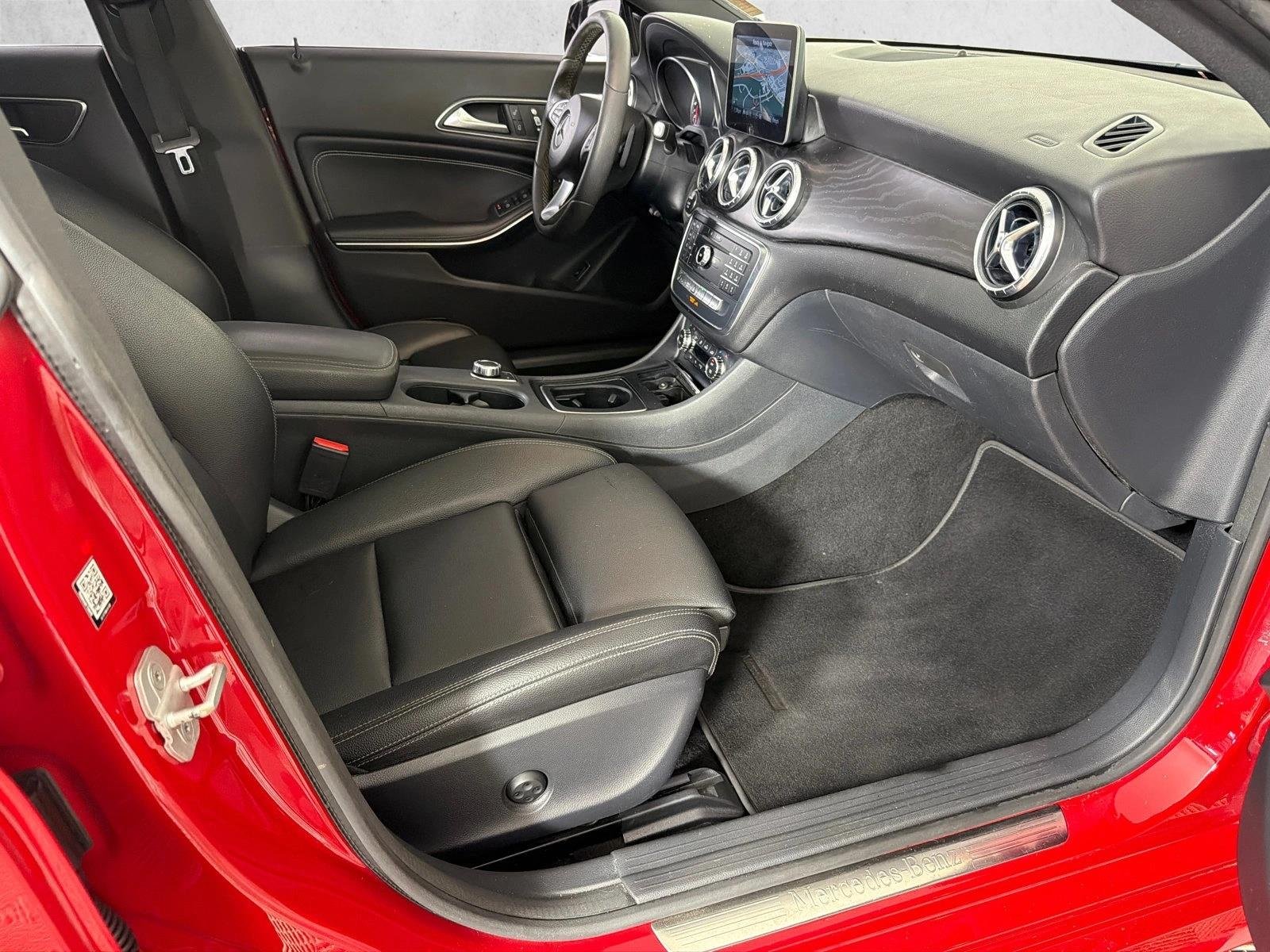 Used 2018 Jupiter Red Mercedes-Benz CLA 250 image 15