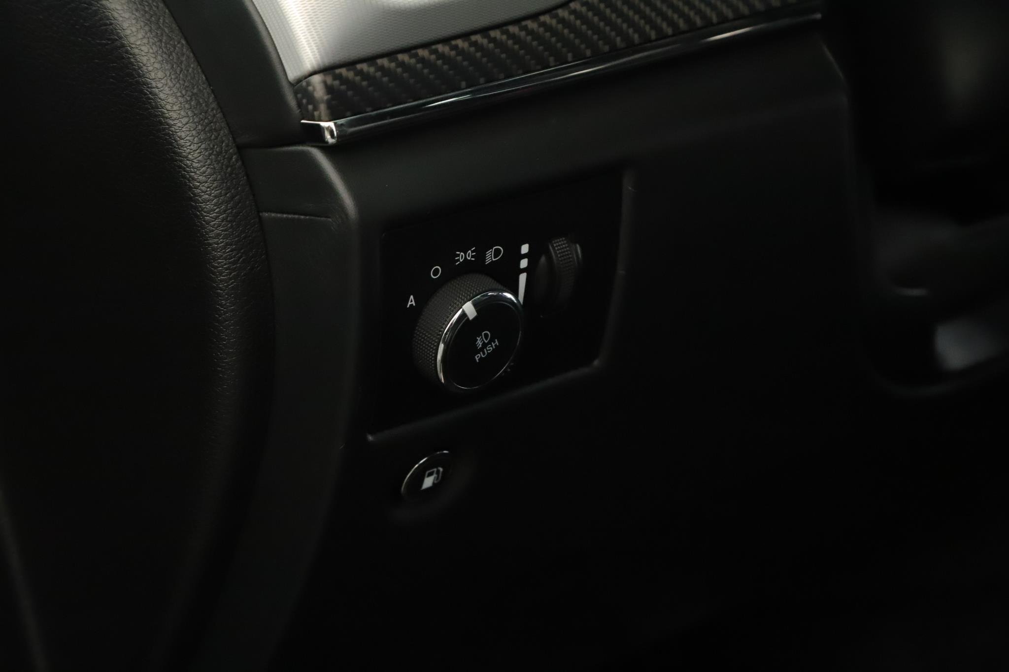 Used 2018 Diamond Black Crystal Pearlcoat Jeep SRT 4x4 image 10