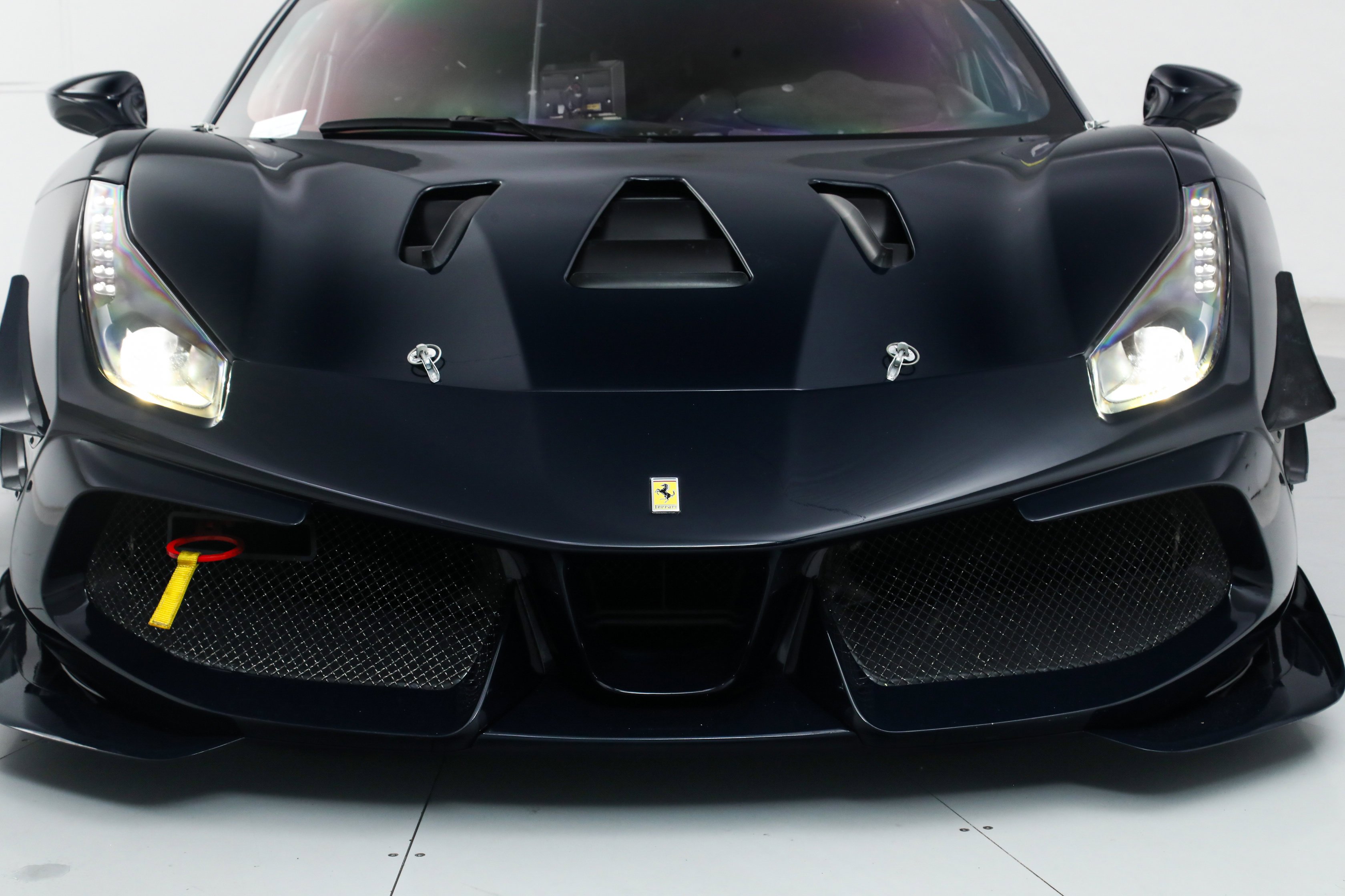 Used 2022 Blue Ferrari  image 12