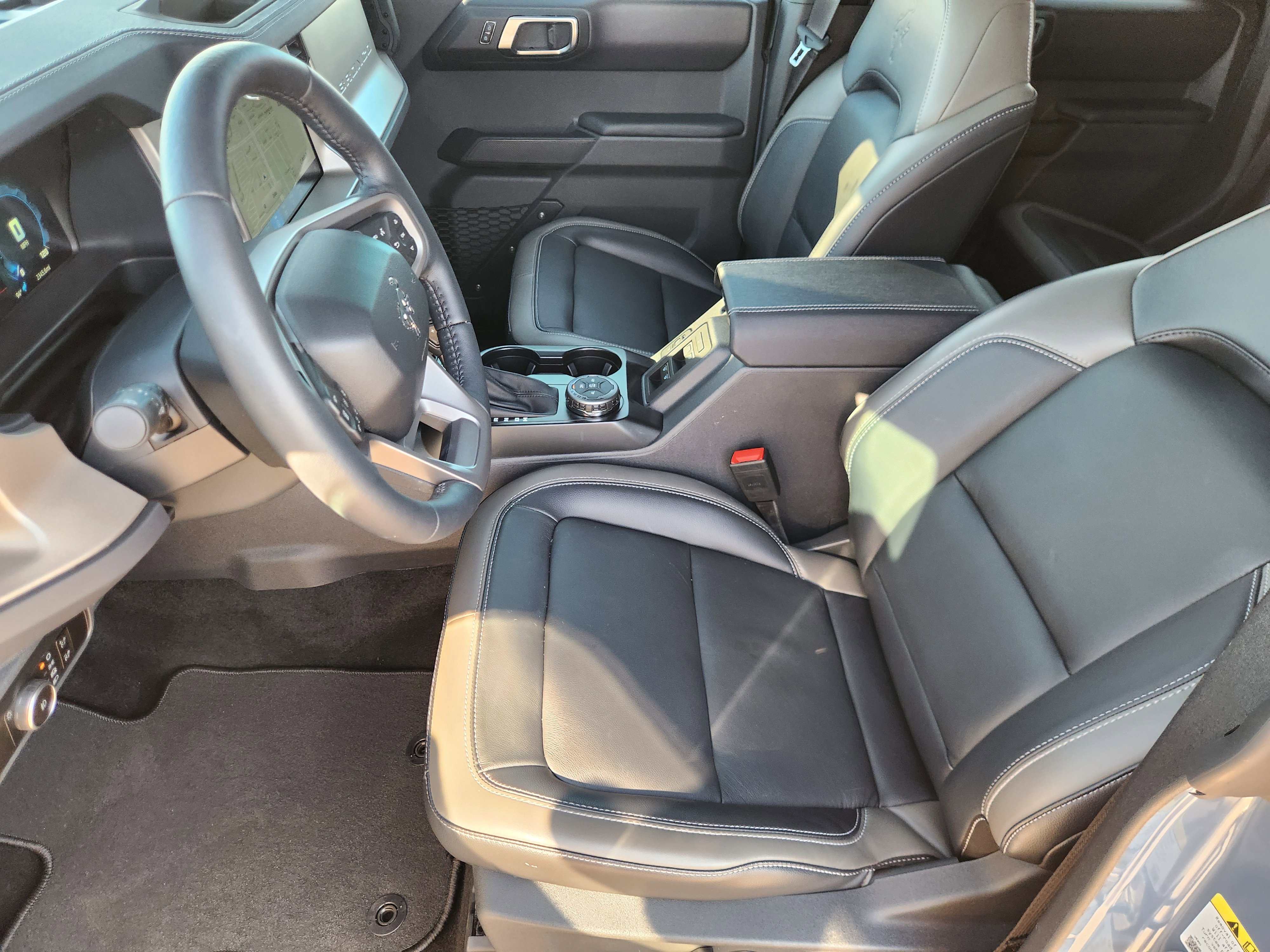 2025 Ford Bronco 4-Door Outer Banks - Photo 8