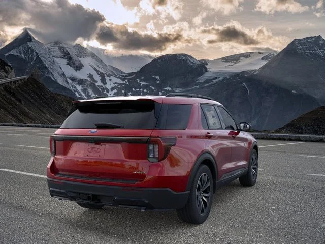 New 2026 Red Metallic Ford ST-Line image 8