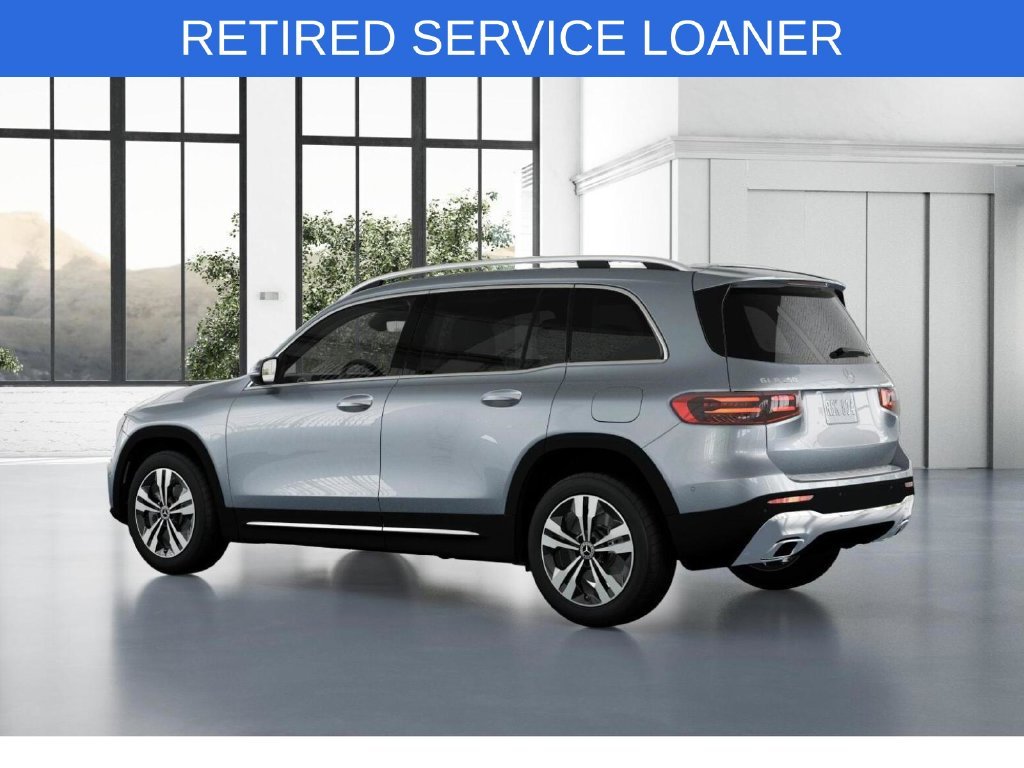 Used 2026 Silver Mercedes-Benz GLB 250 image 30