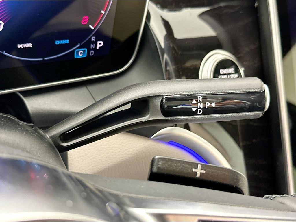 New 2026 Verde Silver Metallic Mercedes-Benz GLC 300 image 51