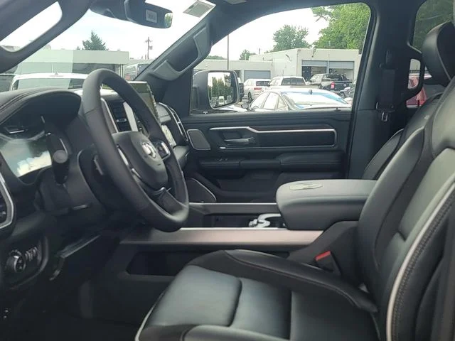 New 2026 Granite Crystal Metallic Clear-Coat Exterior Paint RAM Laramie image 11